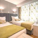 Отель Dinya 3*