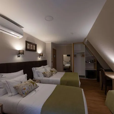 Hotel Dinya Lisboa