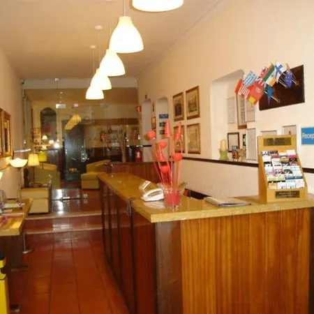 Dinya Lisboa