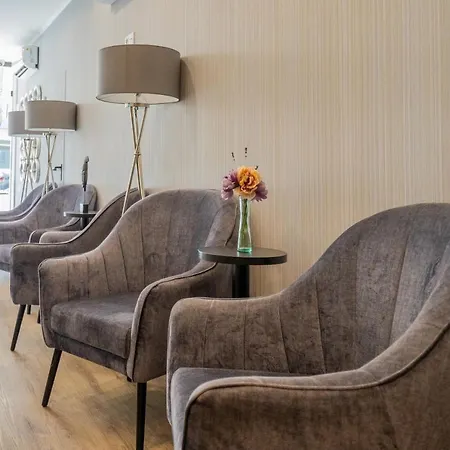Dinya Hotel&lounge Bar Hotel 3*