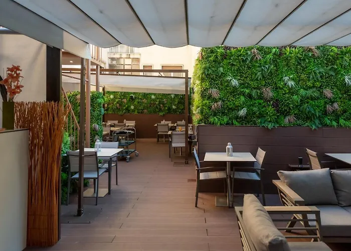 Dinya Ξενοδοχείο Lisboa