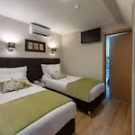 Dinya 3*